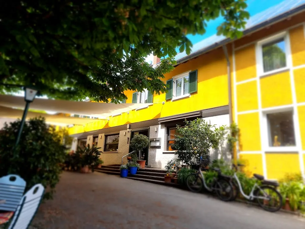 Aggie V._Waldgaststätte Peterhof_Peterhof_review