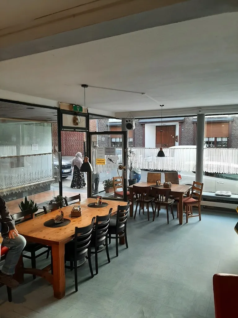 " zur Brücke " restaurant in Übach-Palenberg