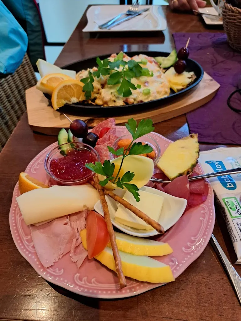 Christian Röschmann_Café Mailin_Unna_review