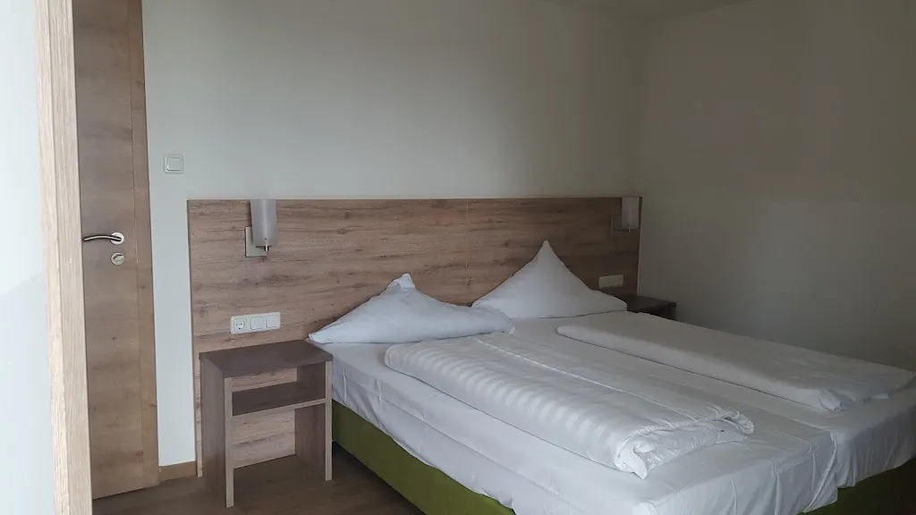 monica pronzini_Gasthof Stern_Gersthofen_review