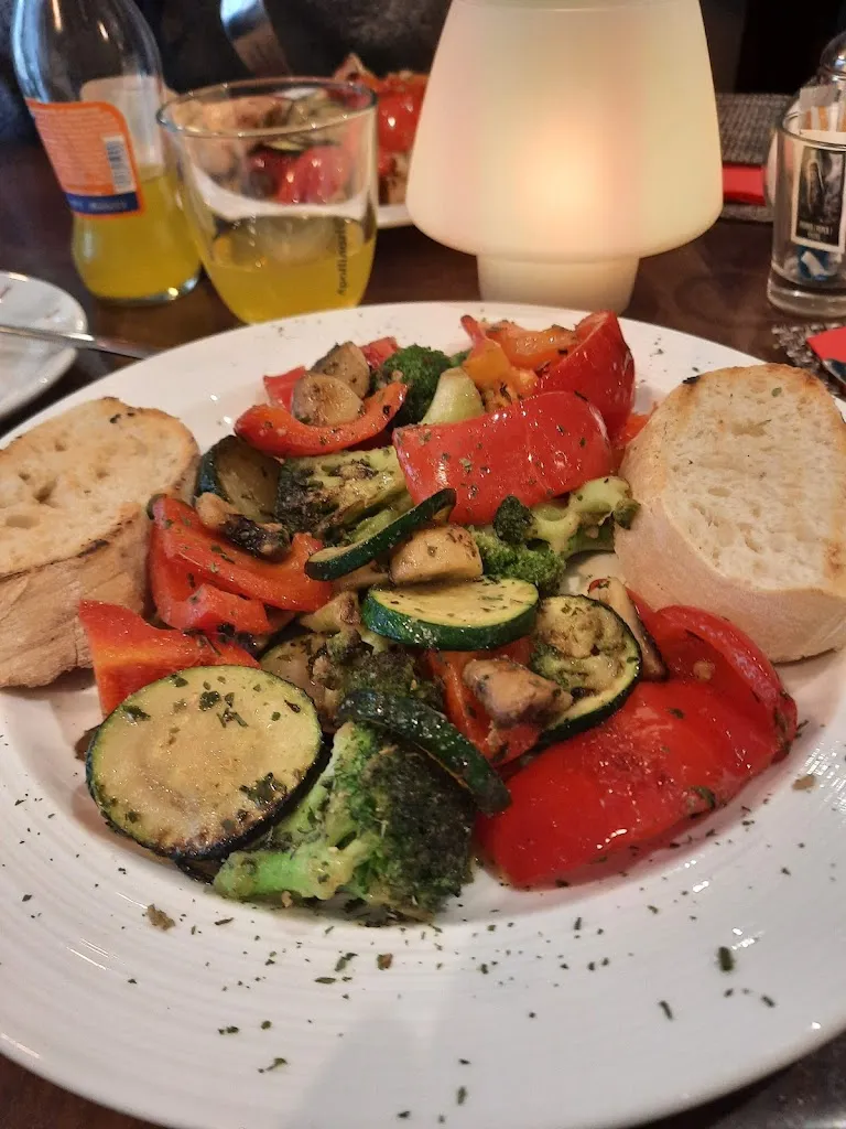 Menu_Café Bistro Ambiente_Unna_image_8