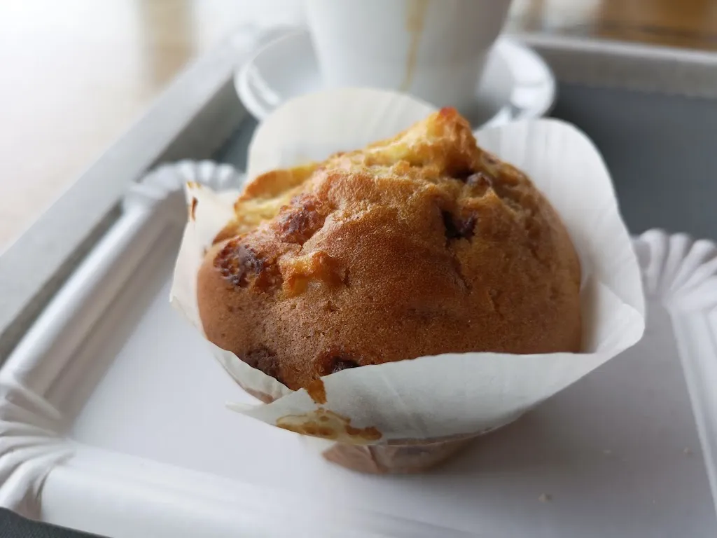 Charly_Weeze_slider_image_2