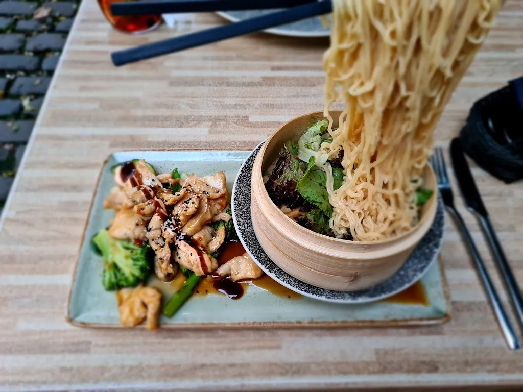 Menu_TnT The Modern Asia_Wesel_image_7