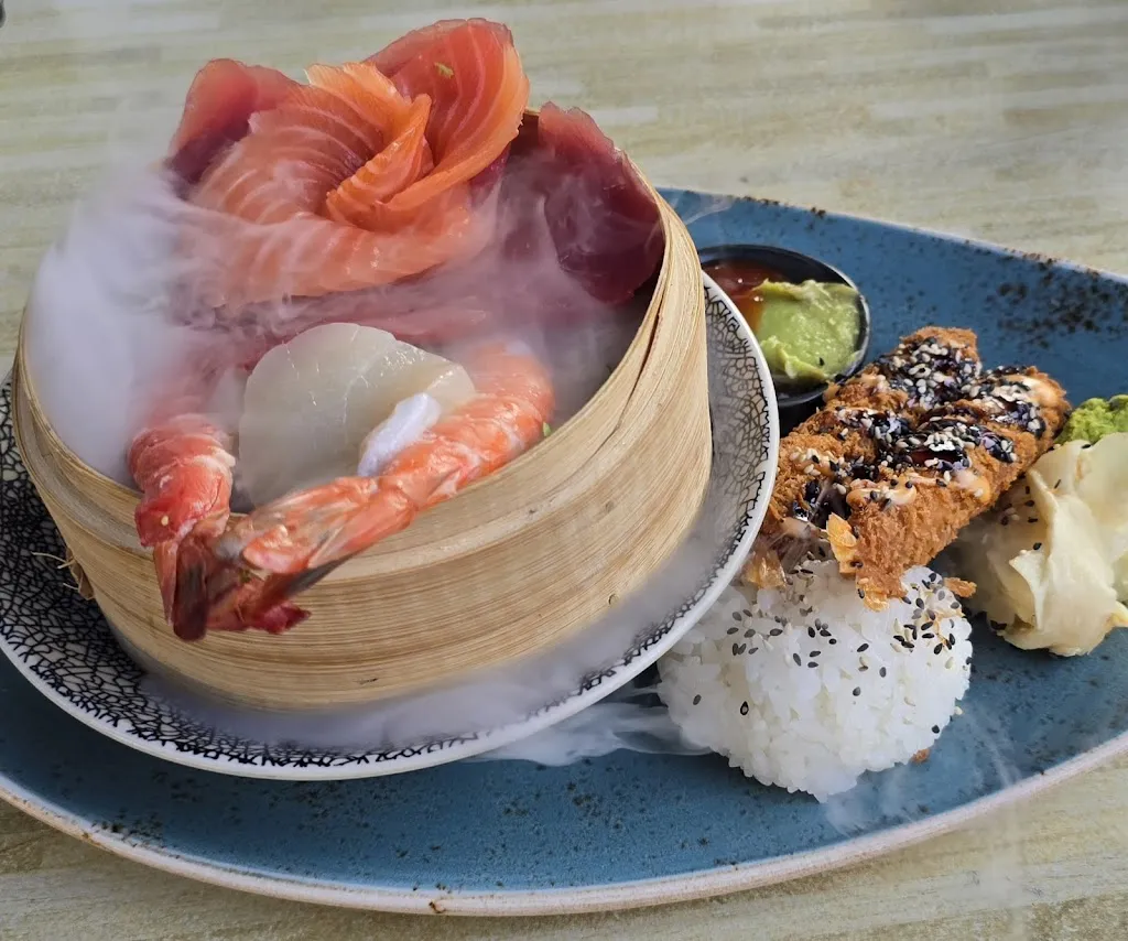 TnT The Modern Asia_Wesel_slider_image_3