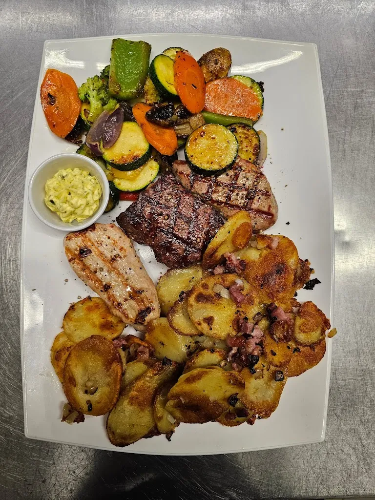 Zum Bootshaus Wesel Restaurant_Wesel_slider_image_2