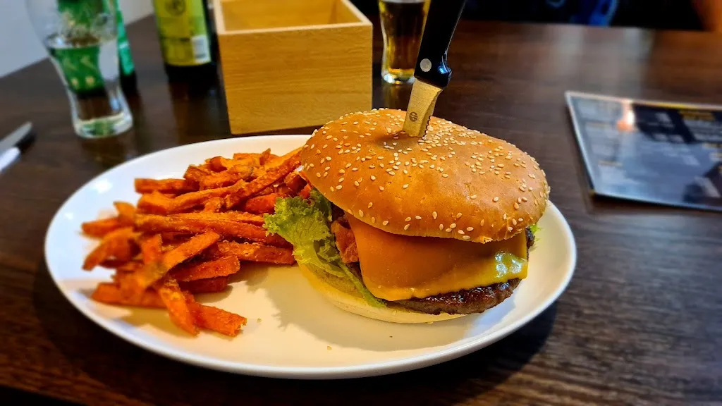 Pommes Deluxe_Ahrbrück_slider_image_2