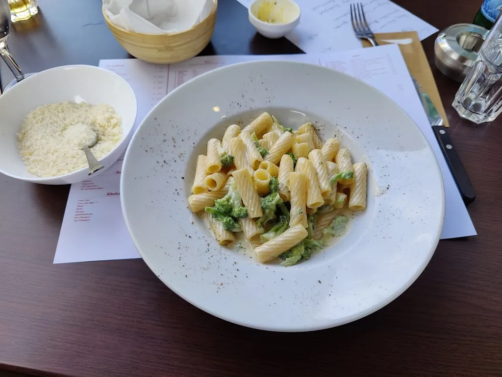 Menu_Pizzeria Adriano_Willich_image_8