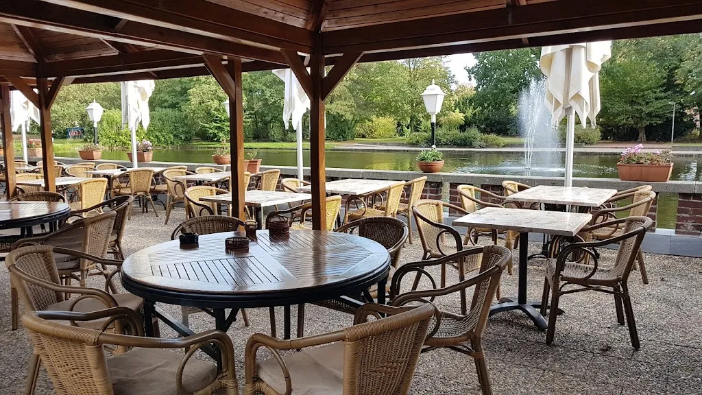 China Sea Garden_Willich_slider_image_1