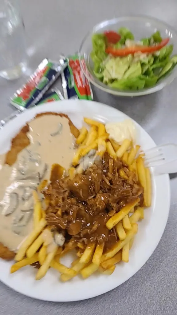 German Canteen Deutsche Kantine_Alsenz_slider_image_2