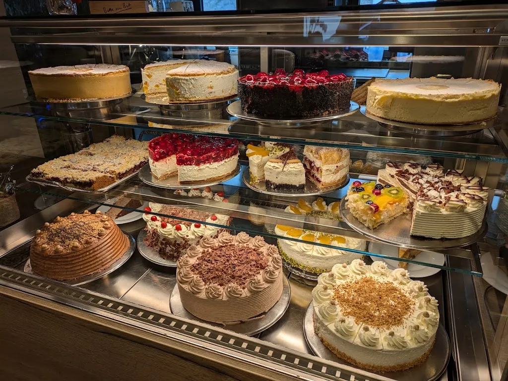 HAUS CASPARI (Restaurant, Café, Hotel, Events) restaurant in Altenahr