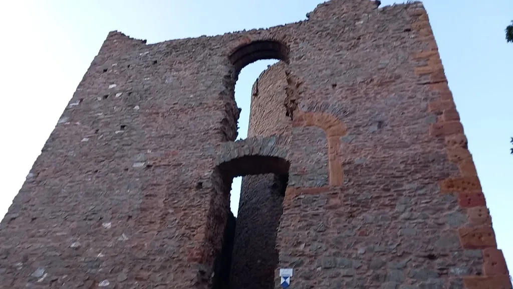 Burgrestaurant di Vincenzo Di Tuoro_Saarburg_slider_image_2