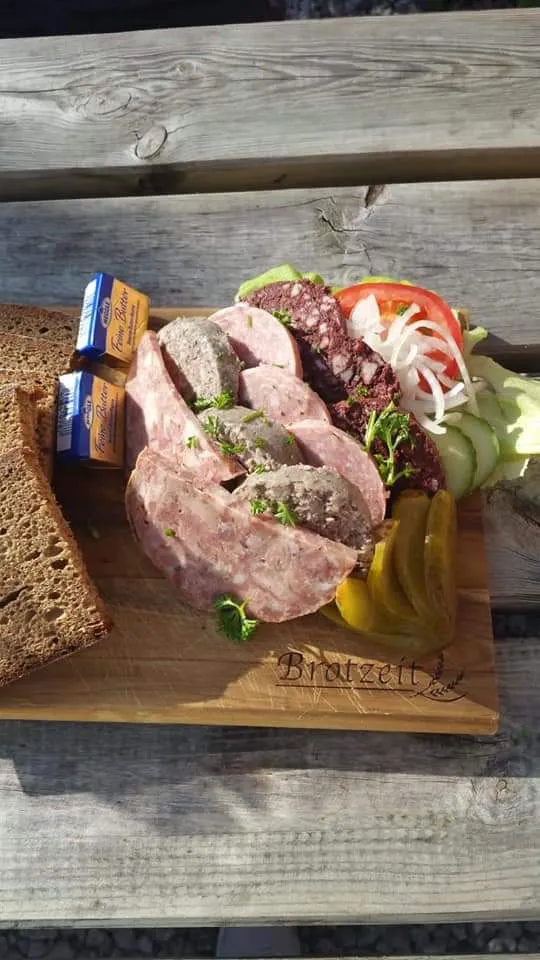 Menu_Mannis-Hütten-Stadl__image_7