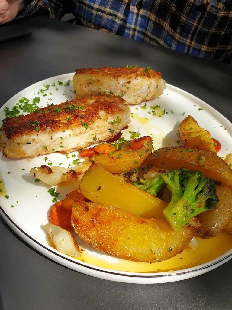 Eddy’s Bar, Wein- und Genusslounge_Andernach_slider_image_3