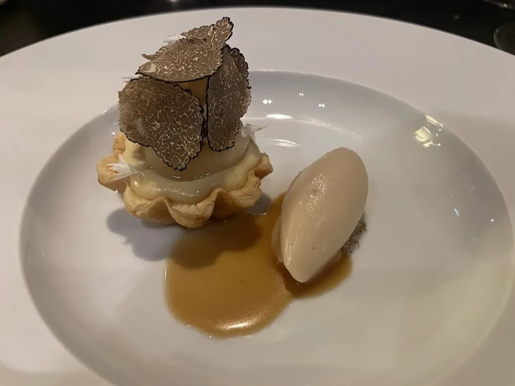 YOSO PURS Asian Comfort Food_Andernach_slider_image_3