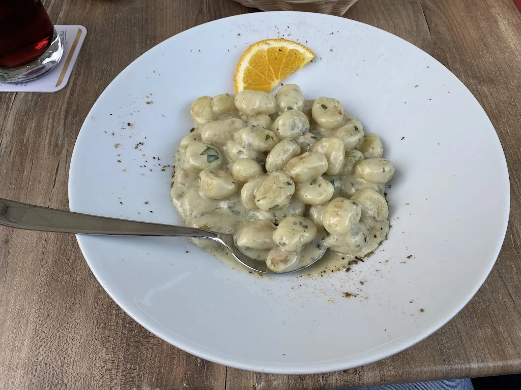 Menu_La Piazza_Andernach_immagine_4