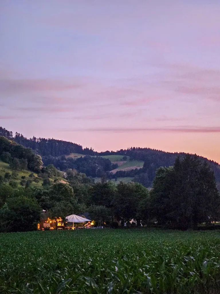 Lisa E._Gartenwirtschaft 