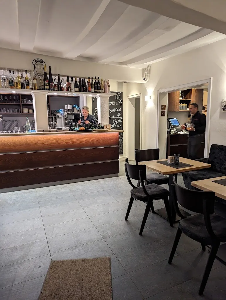 Ursula Matischok_Marktbrunnen Ahrweiler Gaststätte und Weinhaus_Neuenahr-Ahrweiler_review