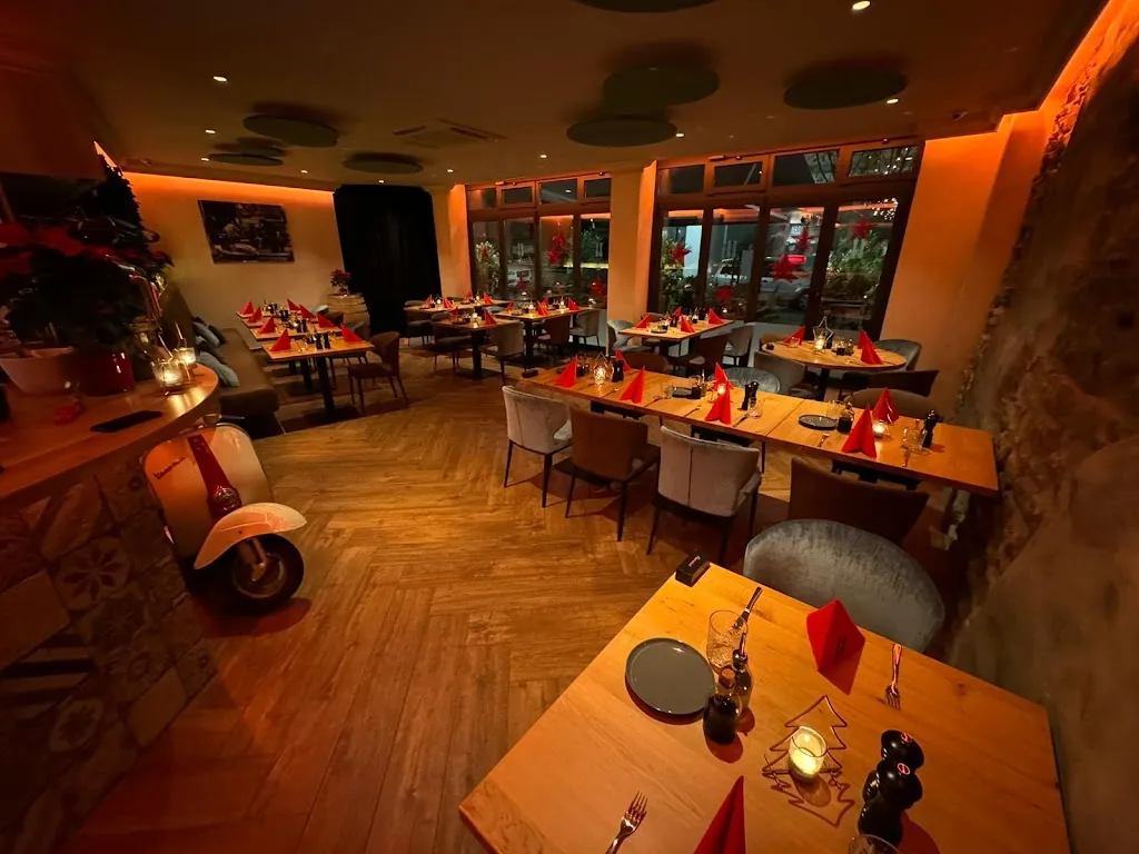 Ristorante Pizzeria Sale e Pepe_Neuenahr-Ahrweiler_slider_image_1