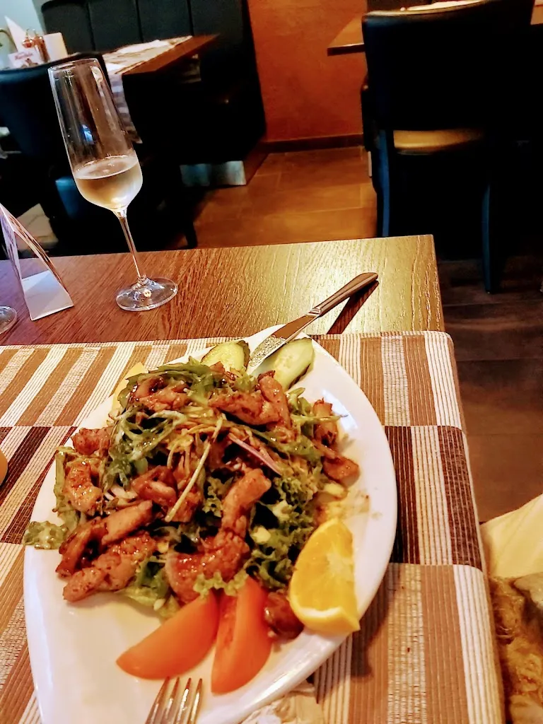 Menu_Marinella Restaurant & Weinlokal_Kreuznach_immagine_7