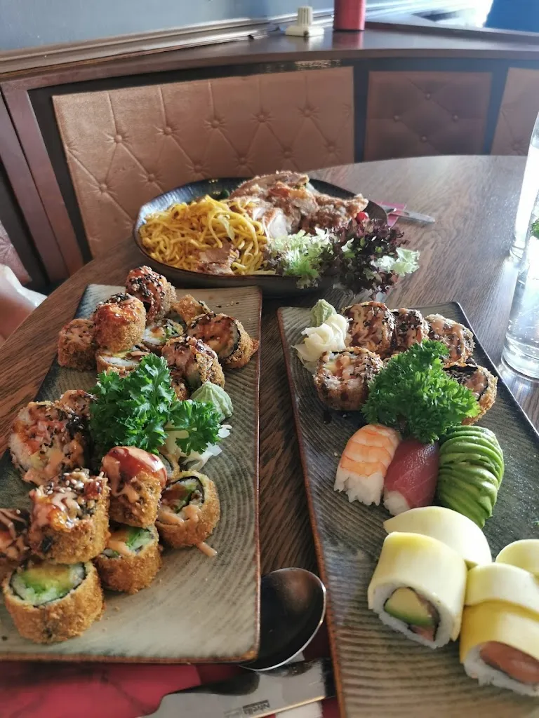 Bianca Campbell_Sushi Restaurant Vinfoods_Kreuznach_review