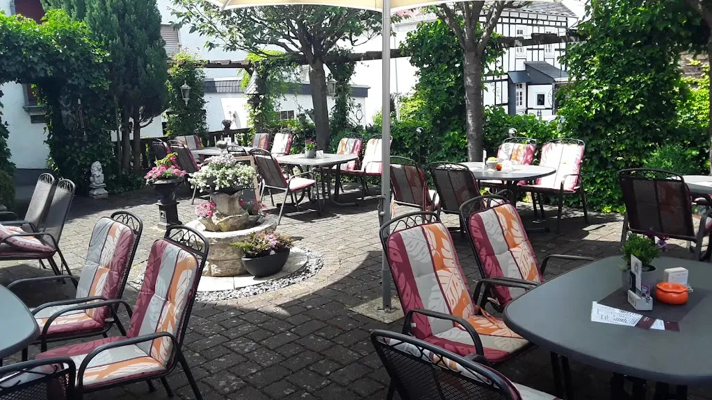 Gasthaus Gräff-Oster_Blankenrath_slider_image_2