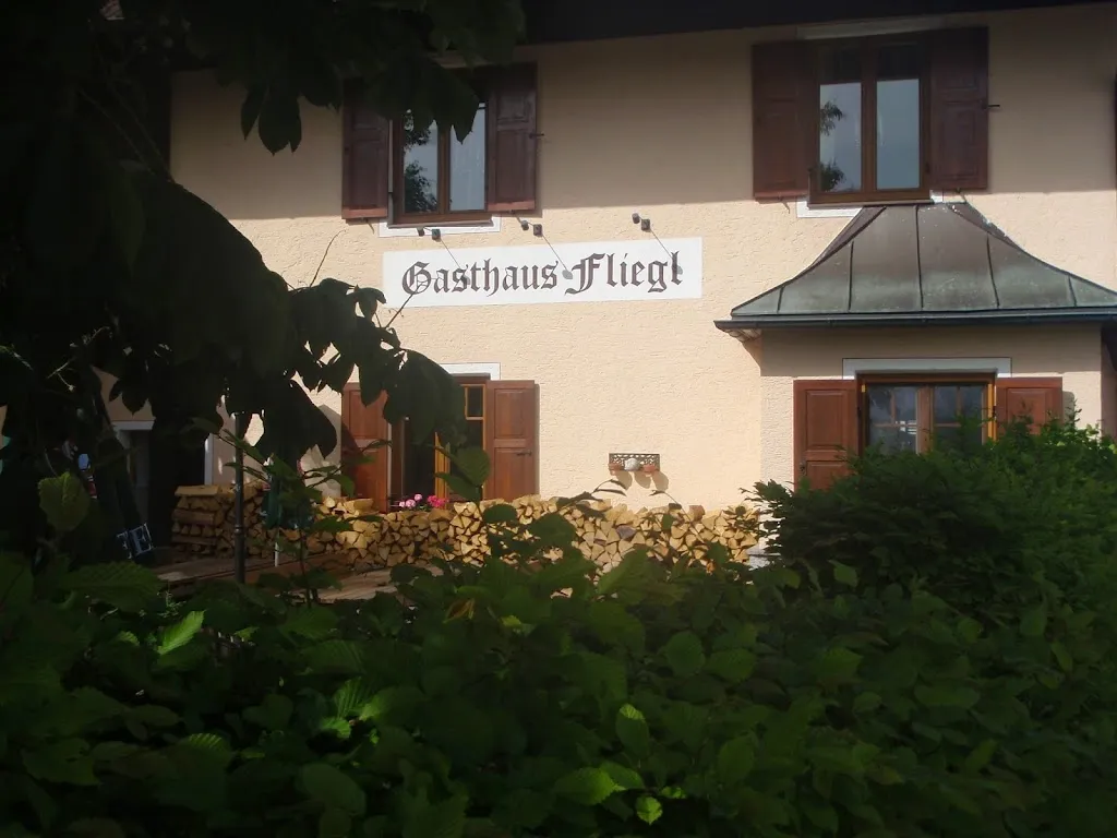 Gasthaus Fliegl restaurant in Grabenstätt