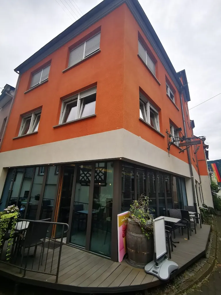 Weincafé Korkenzieher_Briedel_slider_image_3