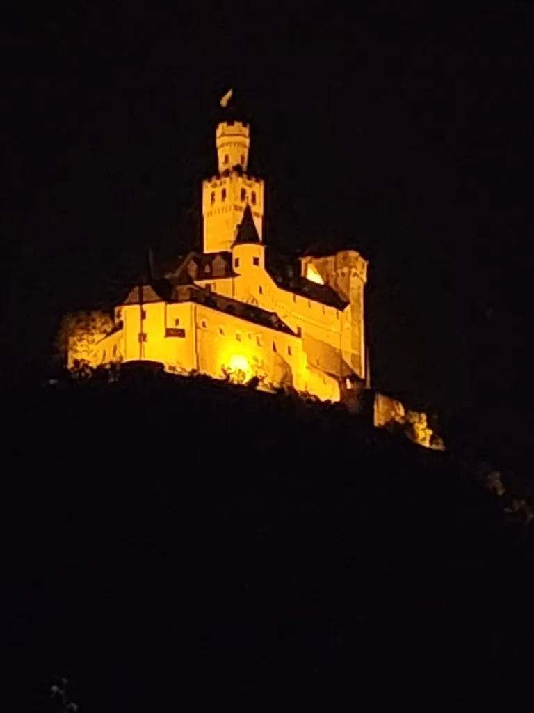 E Jones_Hotel Bellavista_Braubach_review