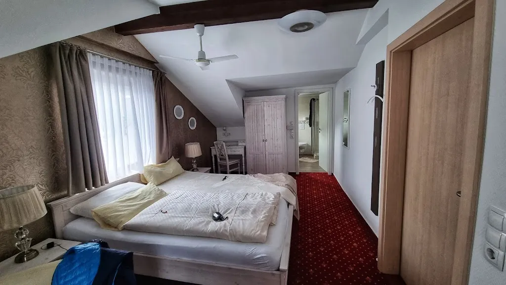 Hotel garni und Café Maaß_Braubach_slider_image_2