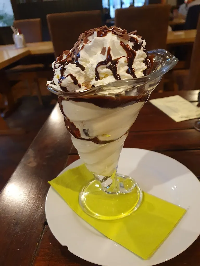 Brigitte Schüller_Marktschänke Roisdorf_Bornheim_Bewertung