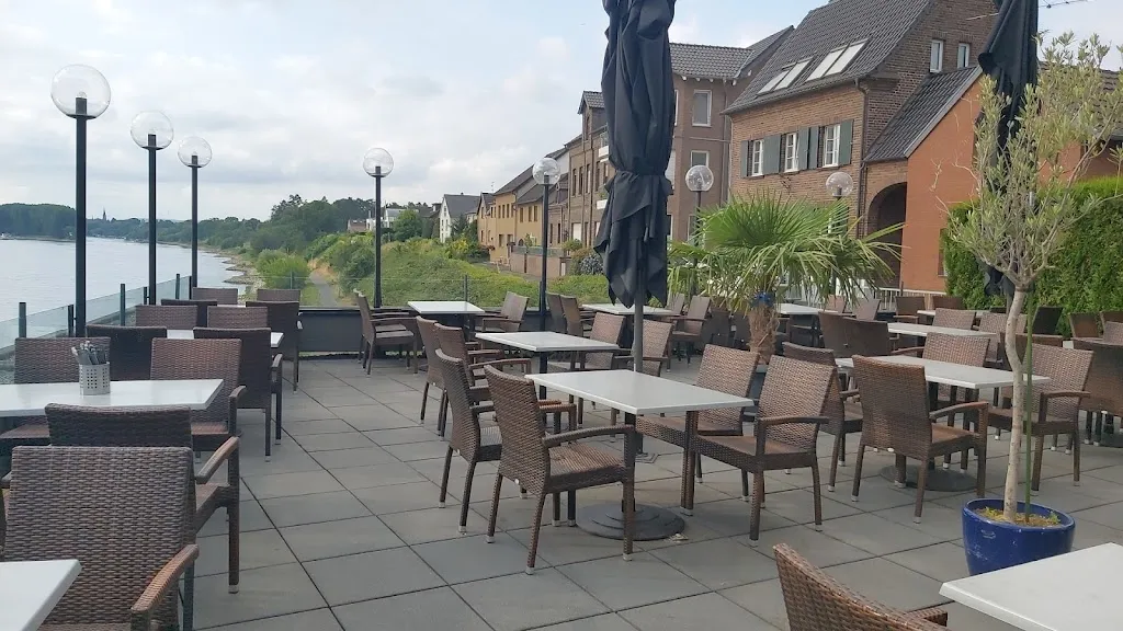 Rheinterrassen_Bornheim_slider_image_1