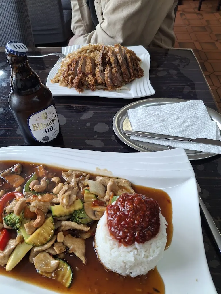 Asias Best Food_Bornheim_slider_image_2