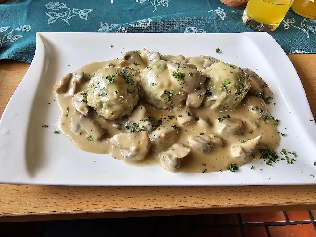 Landgasthof Weißensteiner Hof_Busenberg_slider_image_2