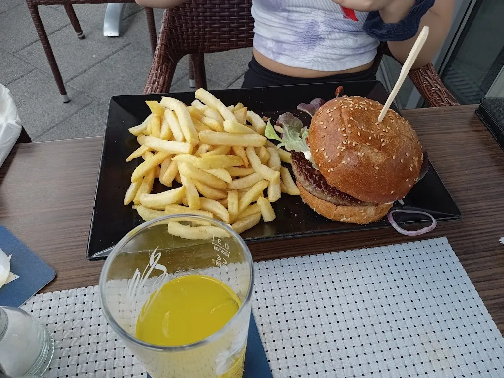 Menu_Bistrorante Rough_Mackenbach_image_9