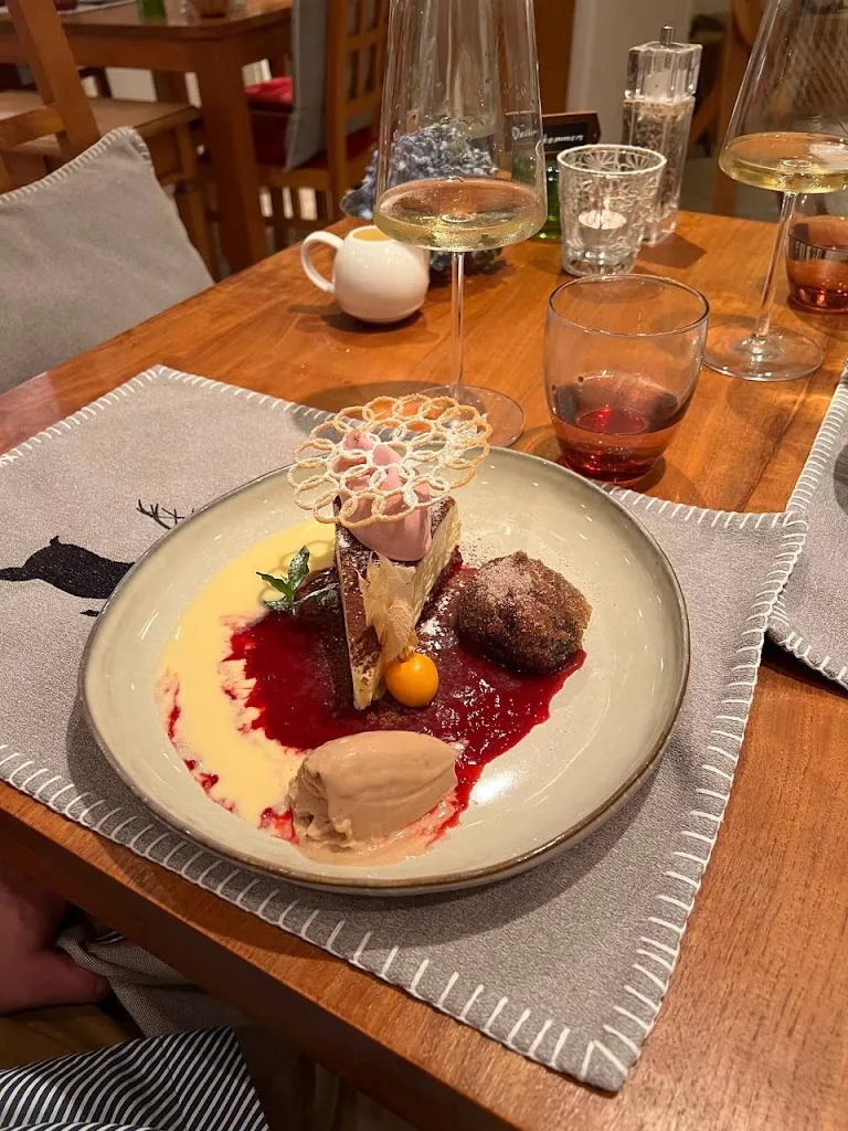 Restaurant Ostiner Stub'n_Tegernsee_slider_image_3