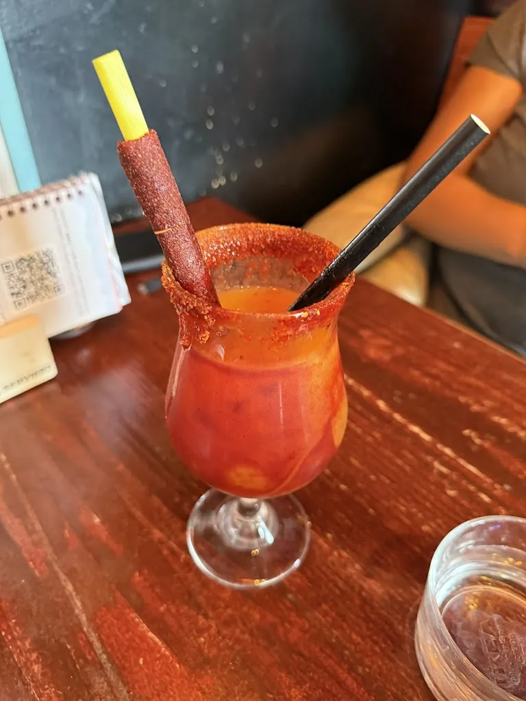 Mark Lucero_Fiesta Mexicana_Mackenbach_recensione