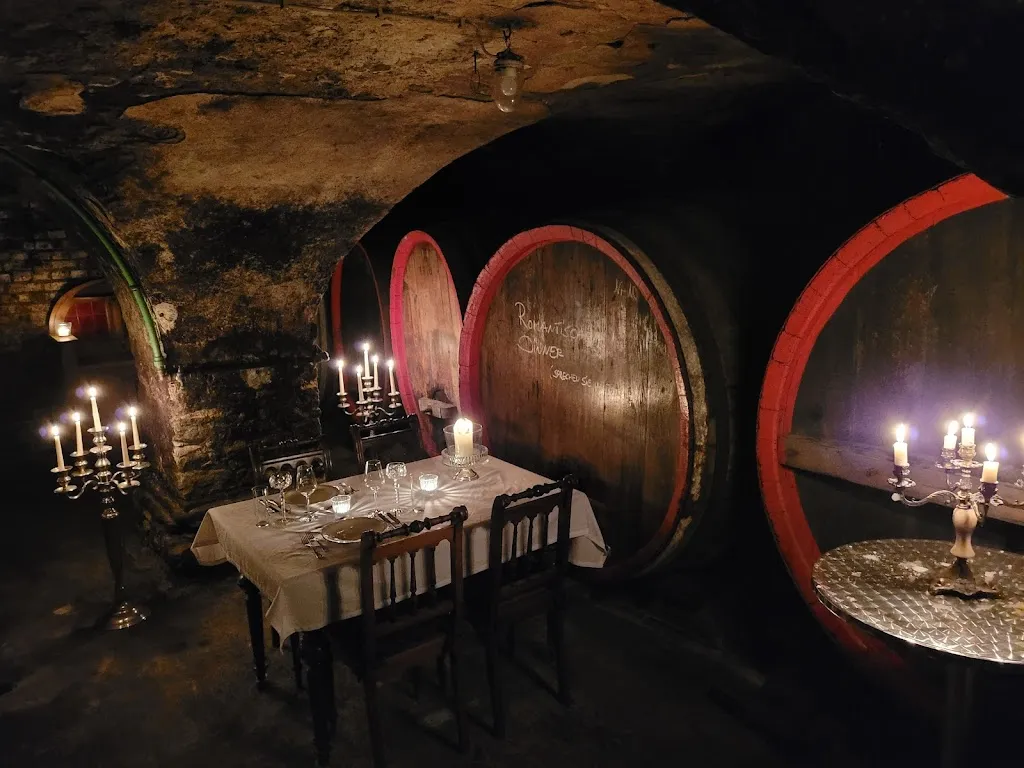 Weingut Historic_Dexheim_slider_image_3