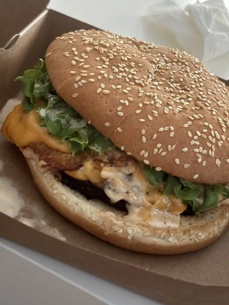 Kate ee_Tommy's Eat fresh and feel good_Dierdorf_review