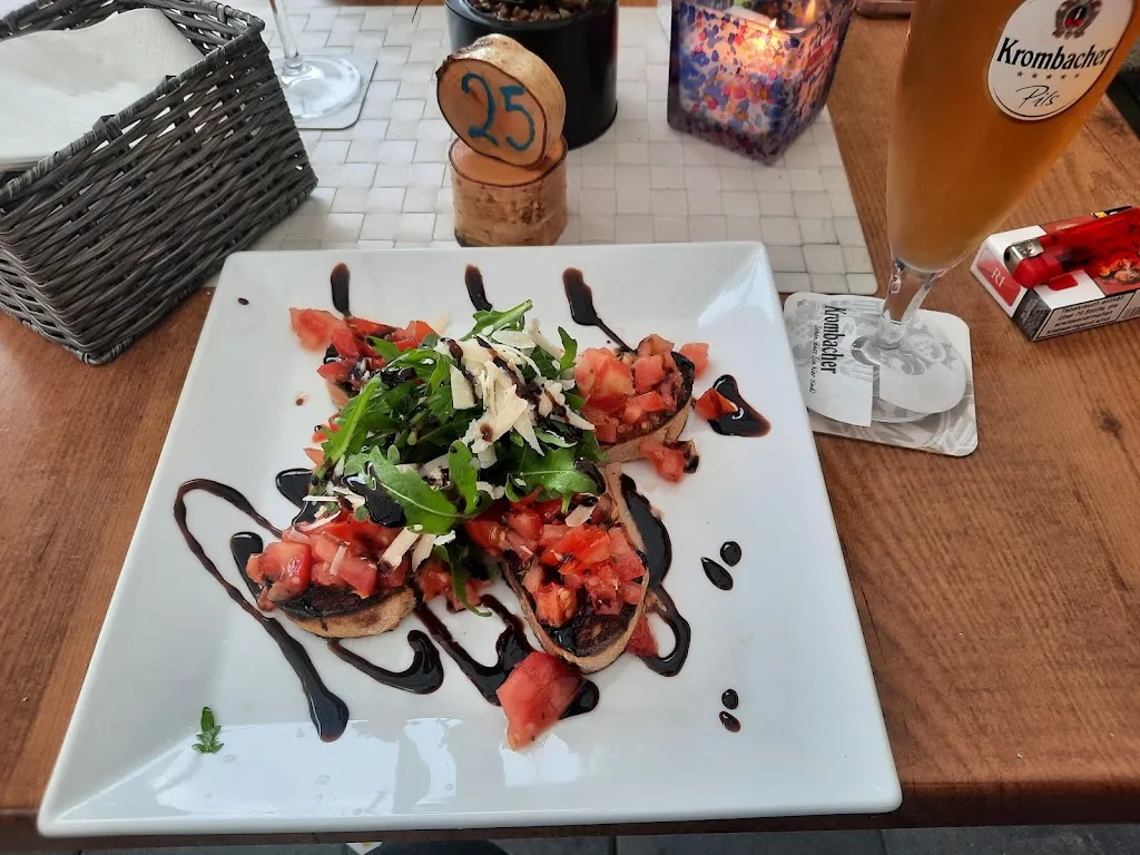 Ristorante Pizzeria Calabria_Leubsdorf_slider_image_2