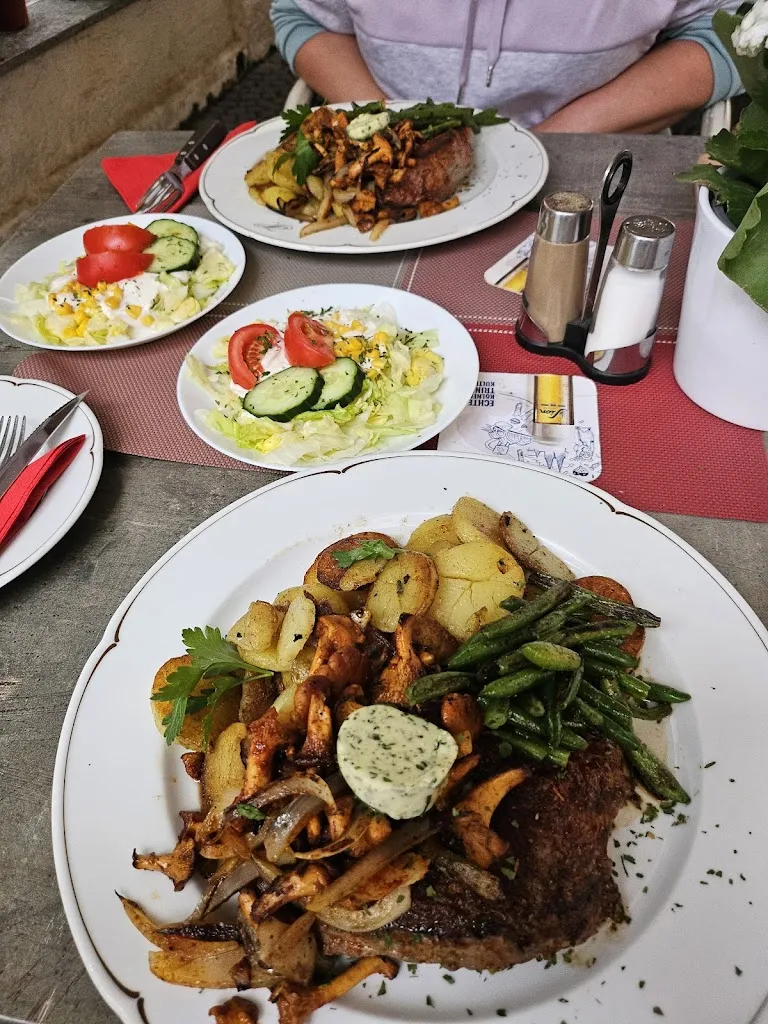 Stefan Linder_Restaurant Am Strünzerbrunnen_Rhein_review