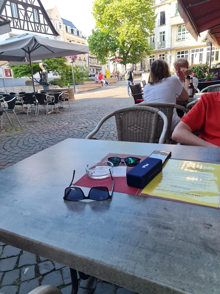 Restaurant Am Strünzerbrunnen restaurant in Rhein