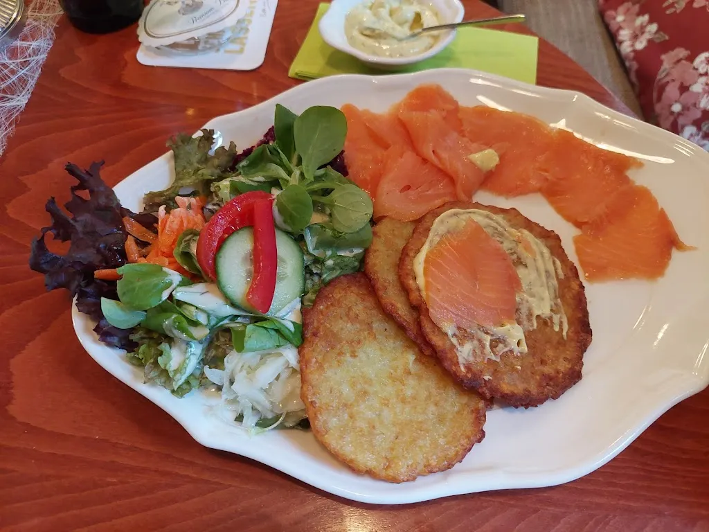 Restaurant Cafe Kastanienhof - Diez_Diez_slider_image_3