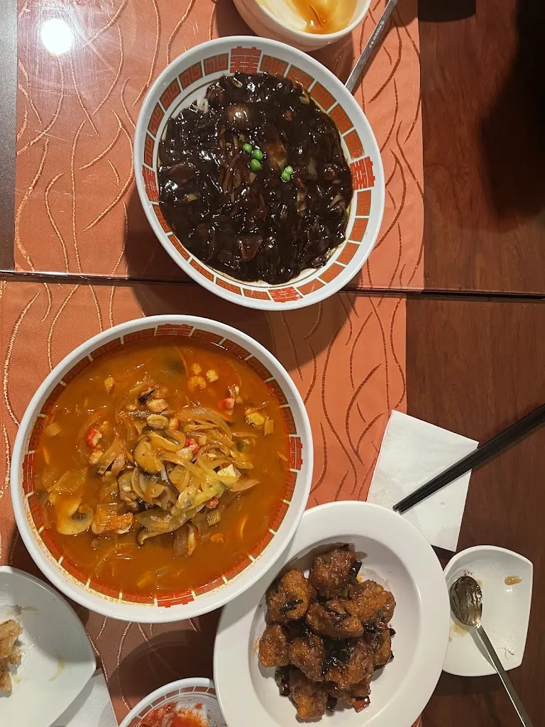 Jen K_중화루 Joong Wha Ru_Taunus_avis