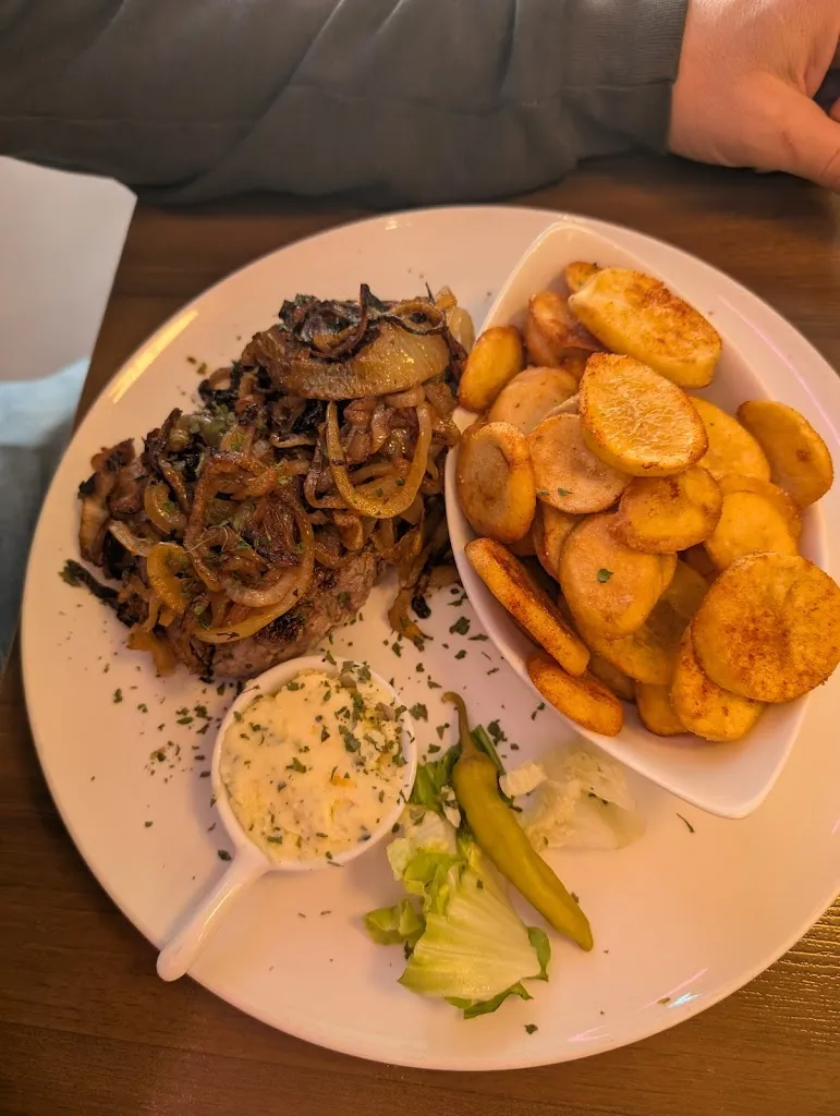 Beatrice Teiter_Gaststätte Felsenkeller_Schwalbach_review