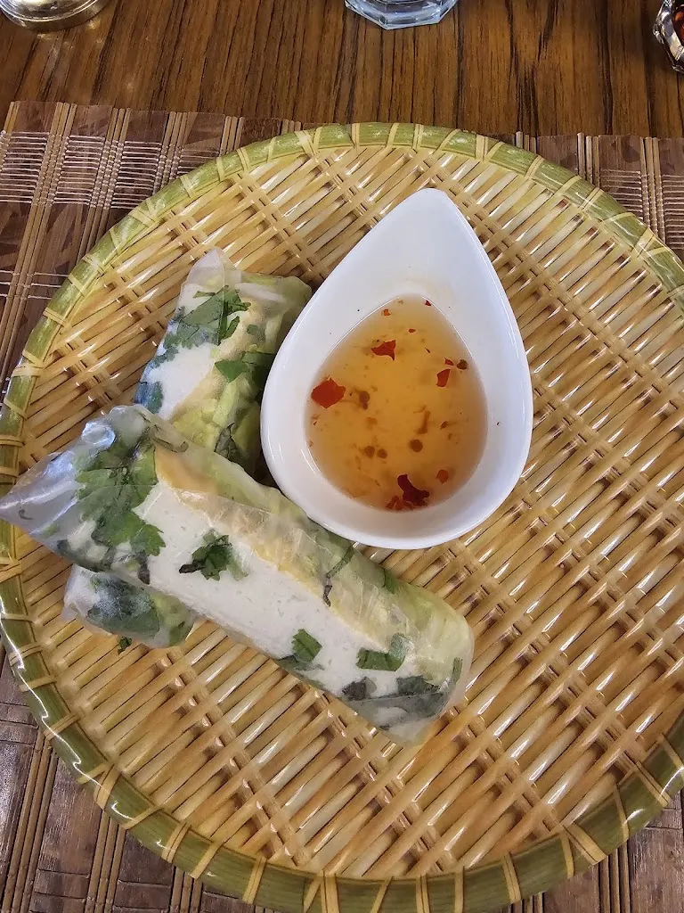 The Mel F-Punkt_Bistro Little Saigon_Schwalbach_review