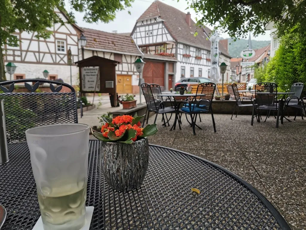 Weinstube unter der Linde_Dörrenbach_slider_image_1