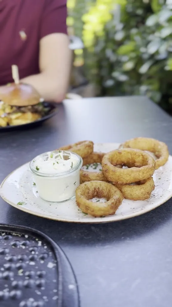 Artisst Restaurant & Bar_Wittlich_slider_image_2