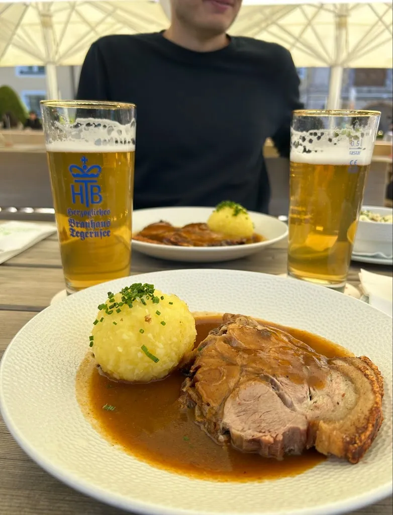 Thuany Stuart_Schlosswirtschaft Tegernsee_Tegernsee_review