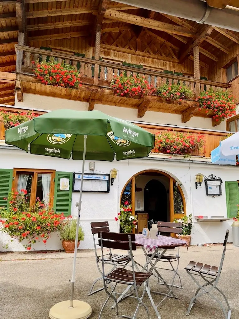 Constantin (World Travelers)_Gasthof Weidenau_Tegernsee_review