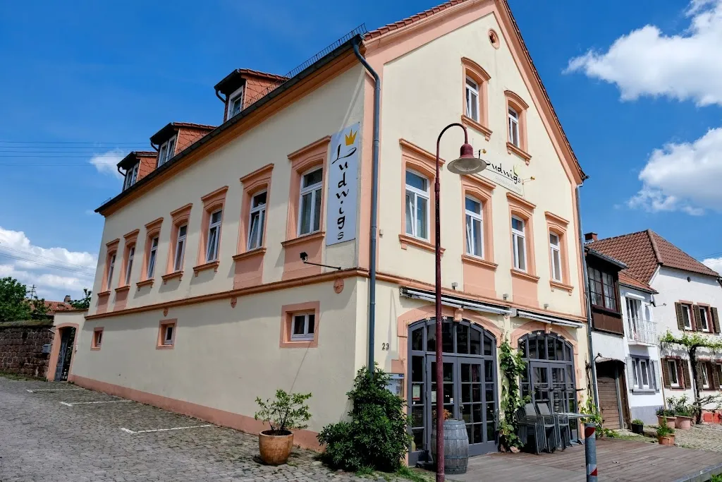 Ludwigs Edenkoben_Edenkoben_slider_image_1